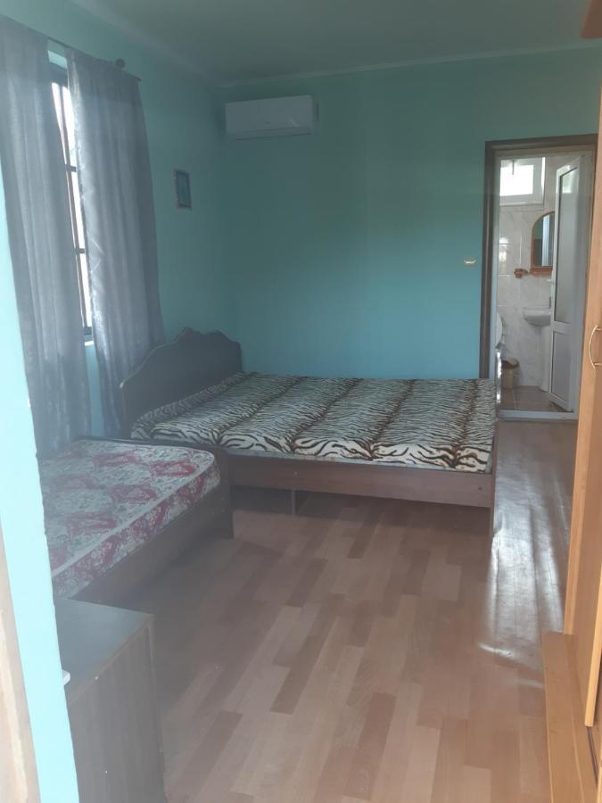 Guesthouse On Topchan 17 New Athos Zewnętrze zdjęcie