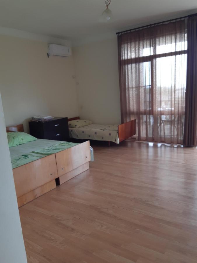 Guesthouse On Topchan 17 New Athos Zewnętrze zdjęcie